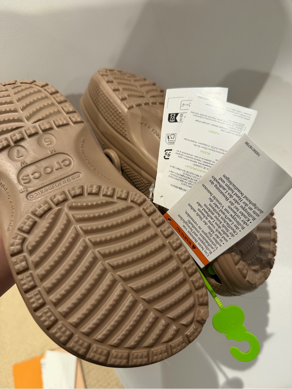 Crocs Classic Clog - Picture 3 of 3